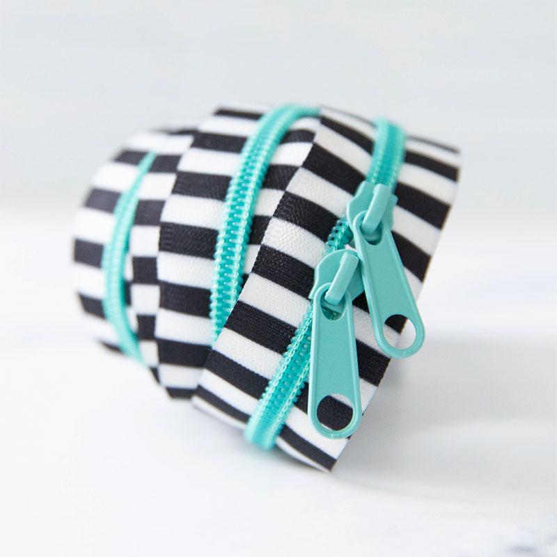 30" Black & White Stripe Zipper - Stitch - Durango, Colorado Quilt & Sewing Shop